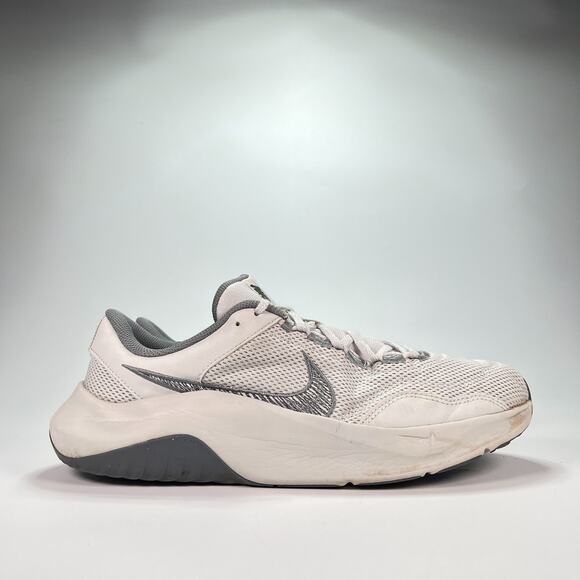 Nike Legend Essential 3 Next Nature Gray Training Shoes DM1120-005 Men's Sz 10.5 - Picture 1 of 10